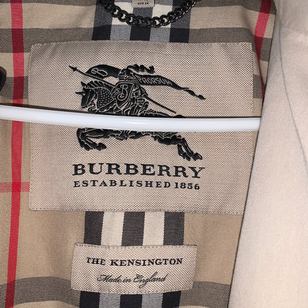 Burberry Trench Coat - Picture 6 of 12